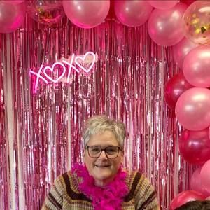 Meet your Posher, Kelli